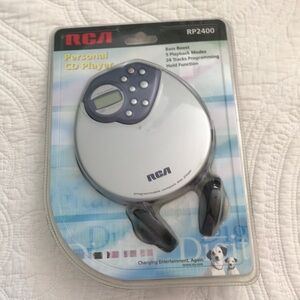 Personal CD Player - Silver and Black. Factory sealed 2001
